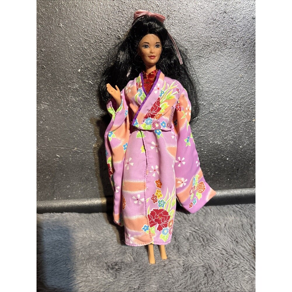 Barbie Dolls Of The World Japanese Barbie Doll 1995 Mattel #14163